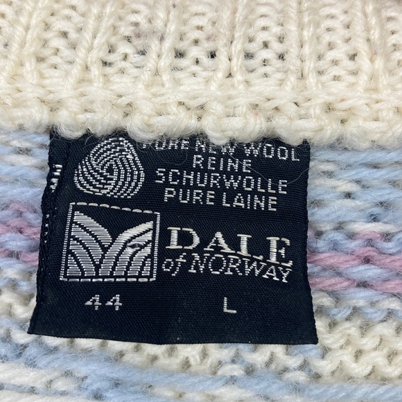 Vintage Dale of Norway Sweater Womens 44 Large Cream Blue Pink Fair Isle Wool - Picture 9 of 11